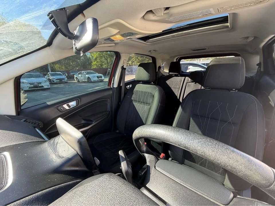 2018 Ford EcoSport - Image 14 of 18