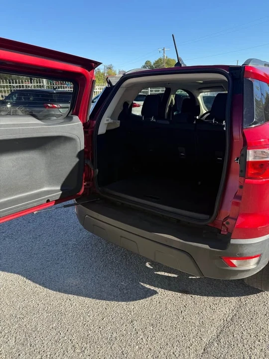 2018 Ford EcoSport - Image 8 of 18