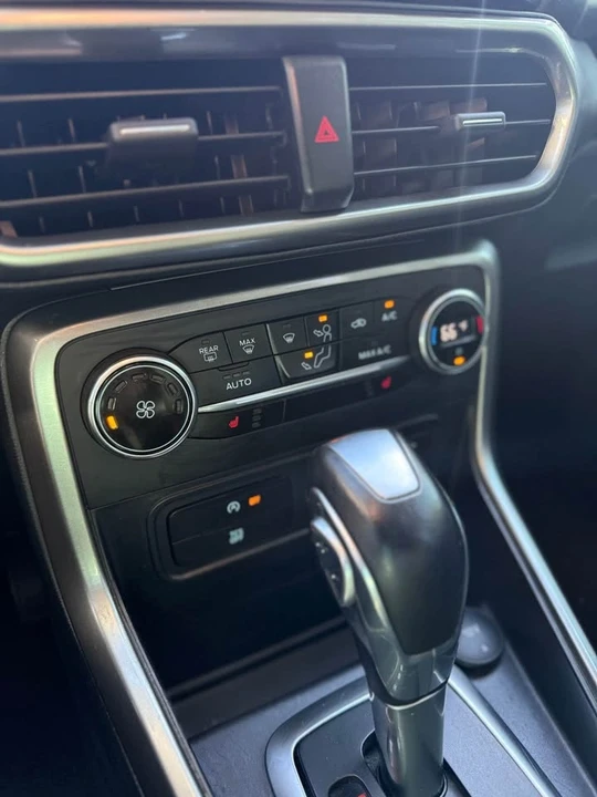 2018 Ford EcoSport - Image 16 of 18
