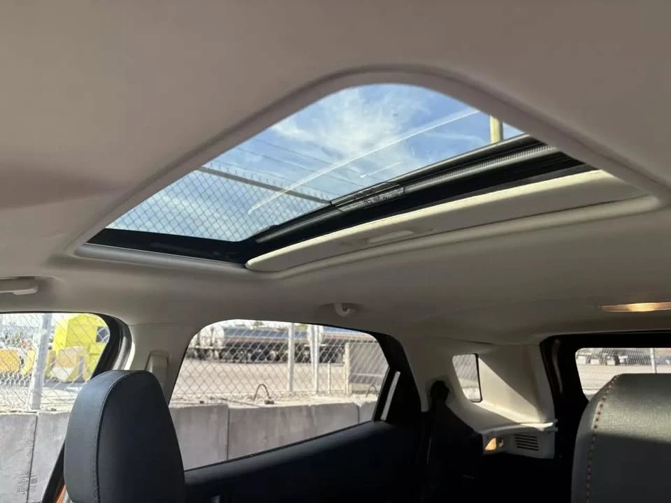 2018 Ford EcoSport - Image 13 of 18