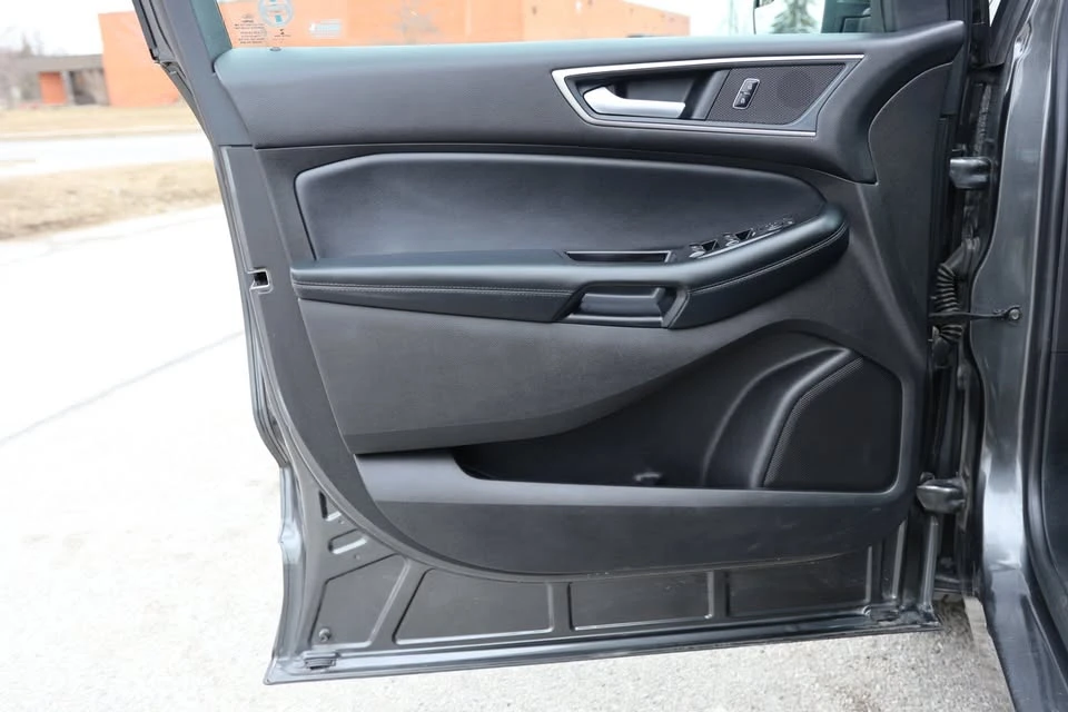 2018 Ford Edge - Image 12 of 20