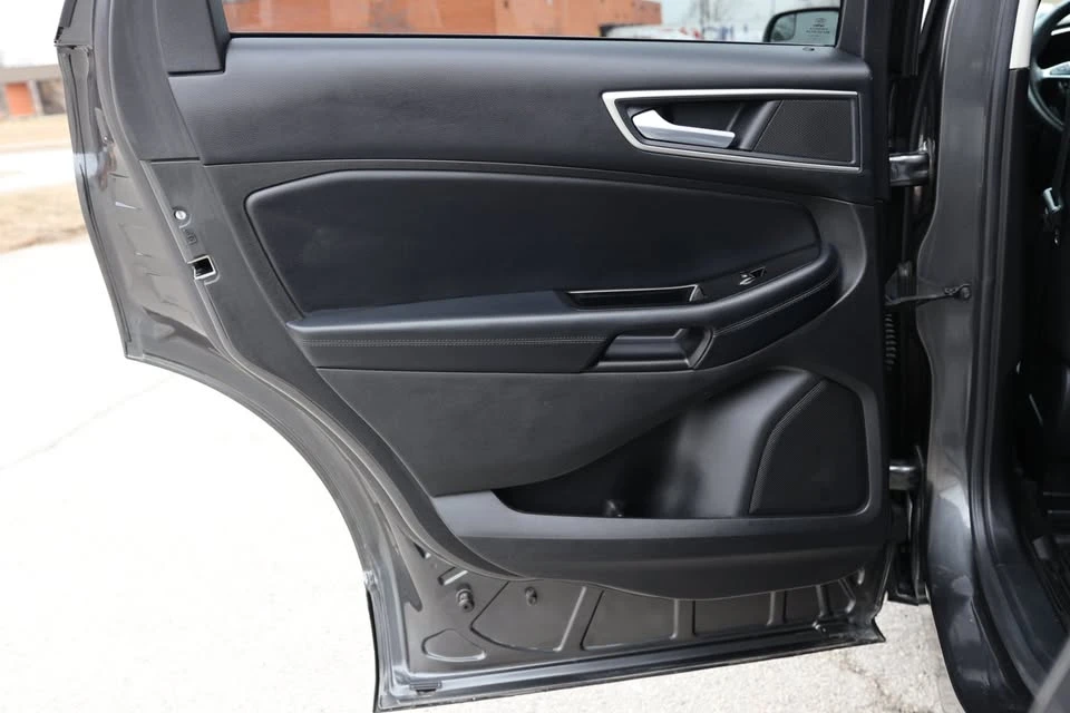 2018 Ford Edge - Image 18 of 20