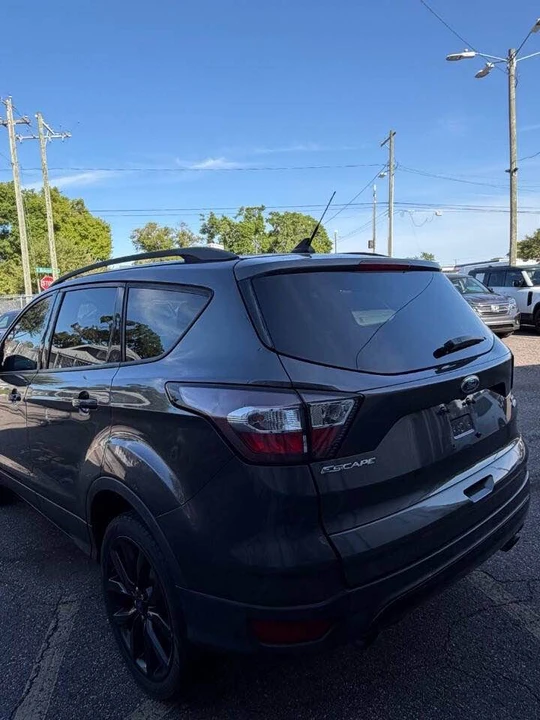 2018 Ford Escape - Image 9 of 15