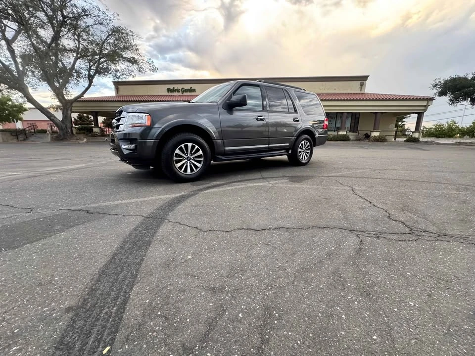 2018 Ford Expedition 4th Gen - Image 5 of 14