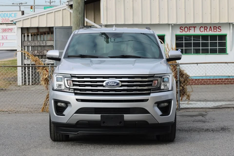 2018 Ford Expedition 4th Gen - Image 16 of 17