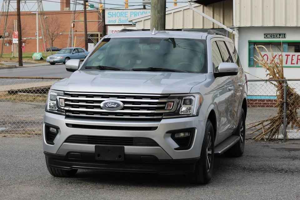 2018 Ford Expedition 4th Gen - Image 17 of 17