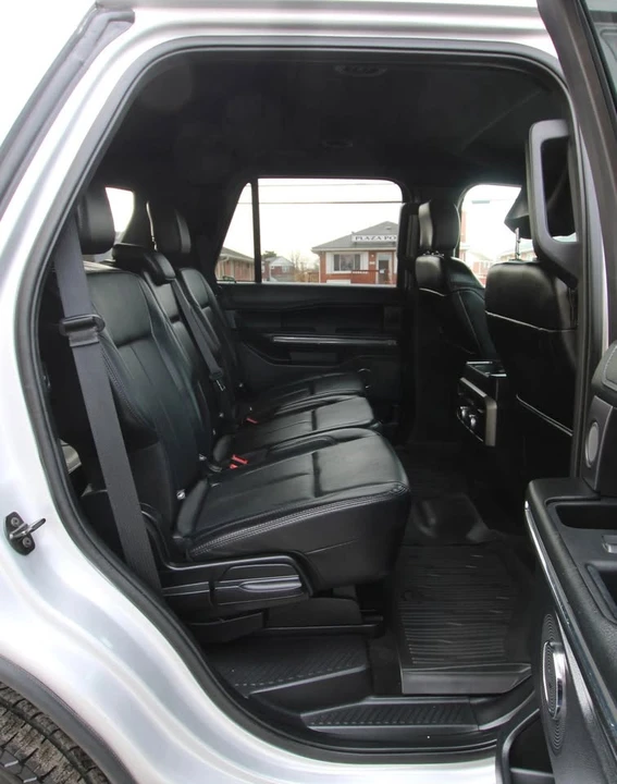 2018 Ford Expedition 4th Gen - Image 8 of 17