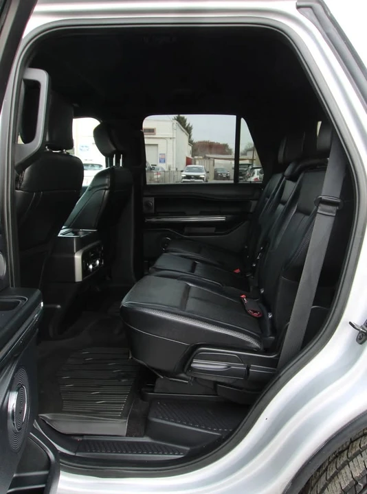 2018 Ford Expedition 4th Gen - Image 6 of 17