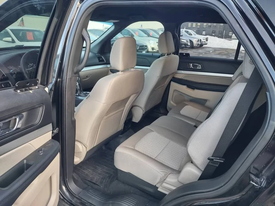 2018 Ford Explorer 5th Gen - Image 9 of 19