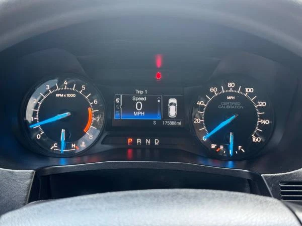 2018 Ford Explorer 5th Gen - Image 17 of 20