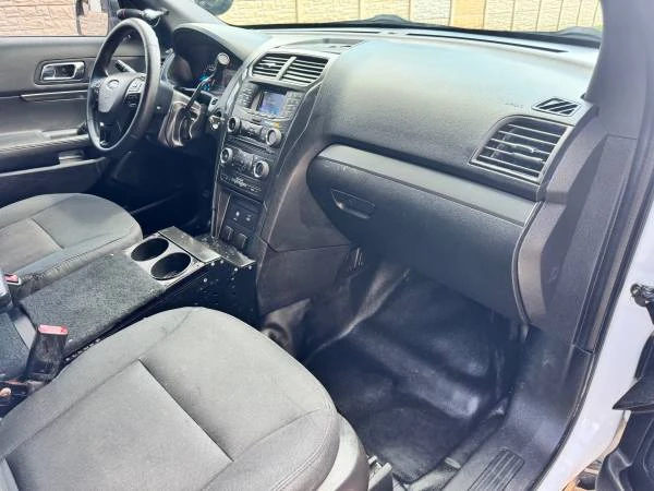 2018 Ford Explorer 5th Gen - Image 15 of 20