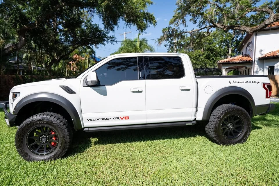 2018 Hennessey - Image 3 of 10