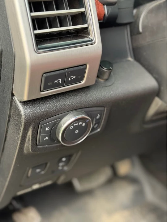 2018 Ford Super Duty 4th Gen - Image 19 of 20