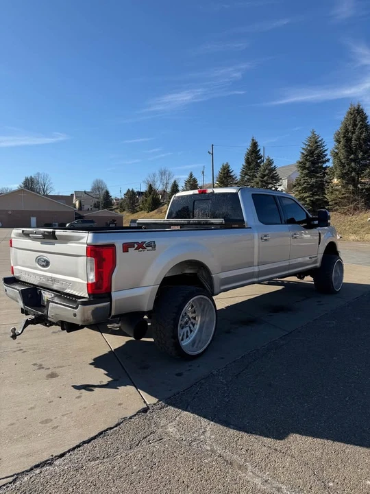 2018 Ford Super Duty 4th Gen - Image 6 of 9