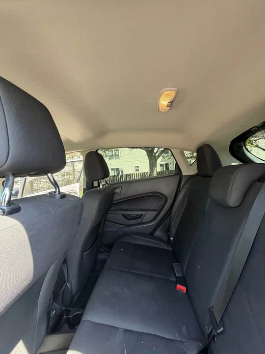 2018 Ford Fiesta - Image 9 of 13