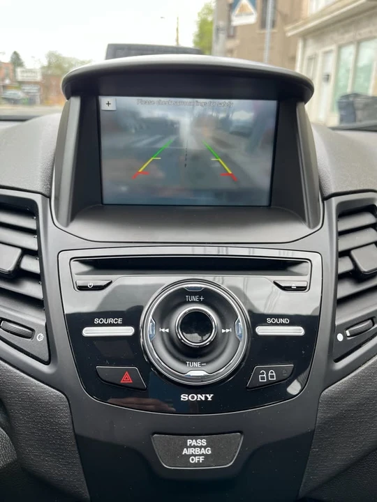 2018 Ford Fiesta - Image 11 of 19