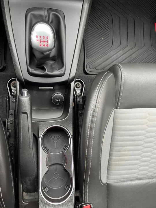 2018 Ford Fiesta - Image 13 of 19