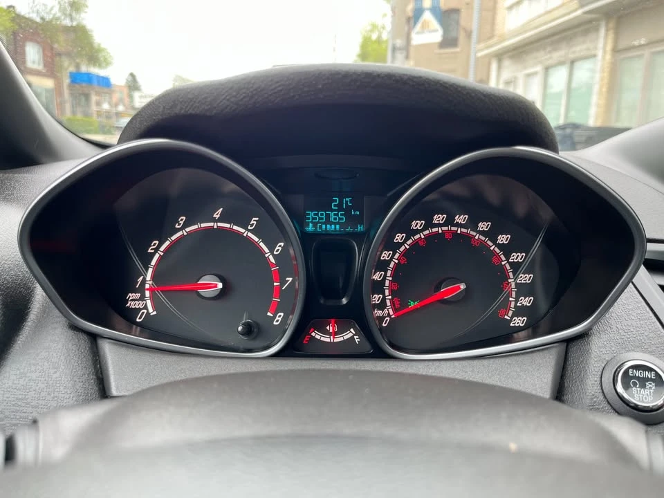 2018 Ford Fiesta - Image 8 of 19