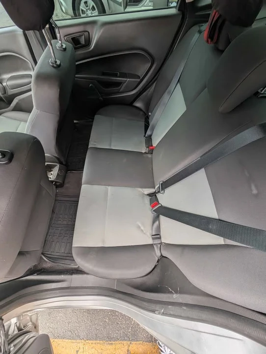 2018 Ford Five Hundred - Image 9 of 10