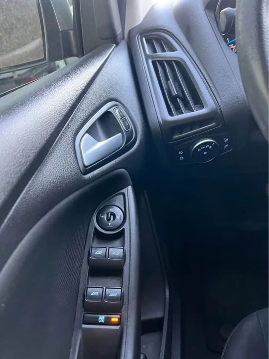 2018 Ford Focus 3rd Gen - Image 13 of 15