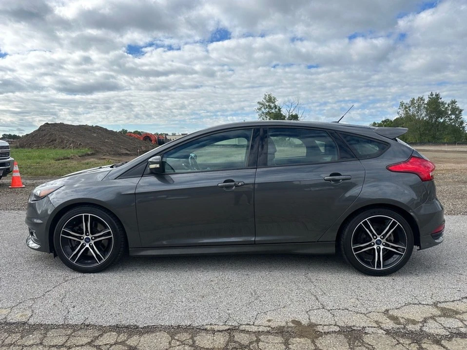 2018 Ford Focus 3rd Gen - Image 2 of 17