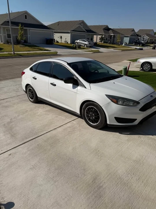 2018 Ford Focus 3rd Gen - Image 3 of 8