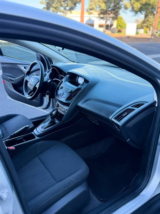 2018 Ford Focus - Image 9 of 16