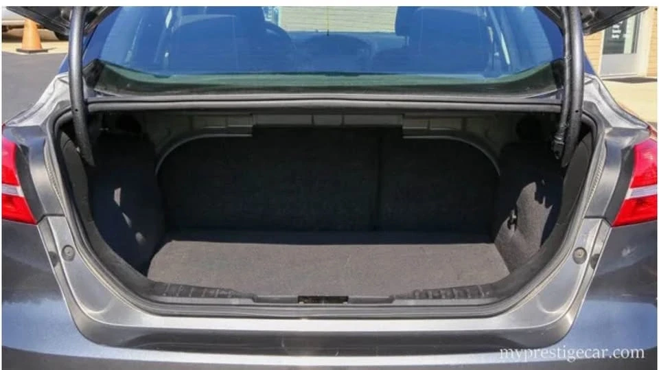 2018 Ford Focus 3rd Gen - Image 6 of 12