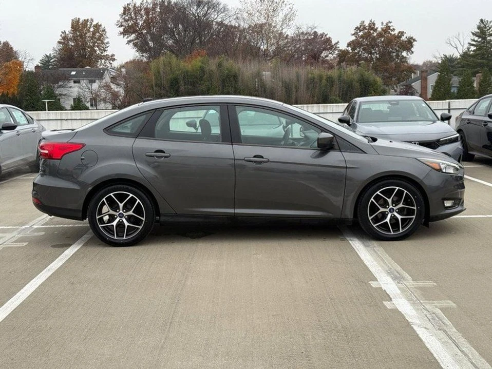 2018 Ford Focus 3rd Gen - Image 2 of 10