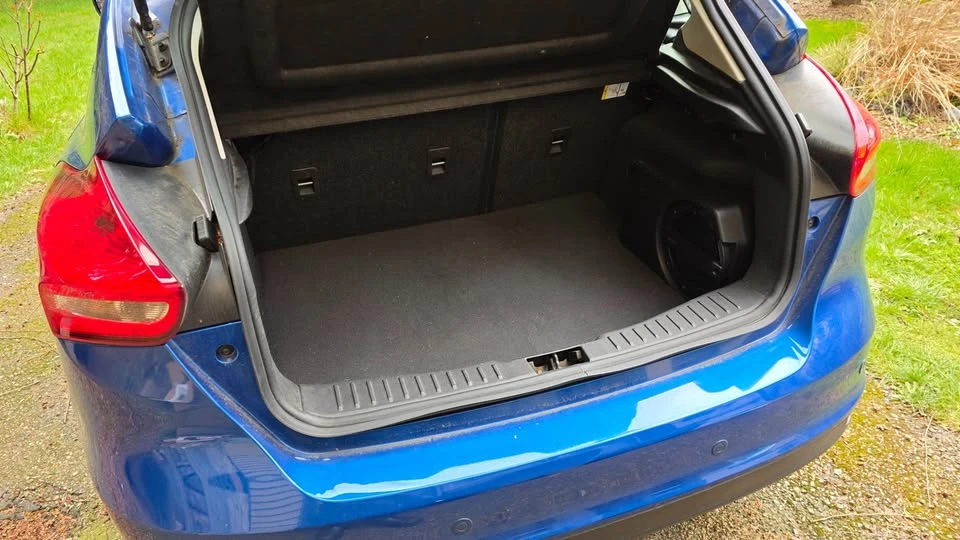 2018 Ford Focus 4th Gen - Image 7 of 12
