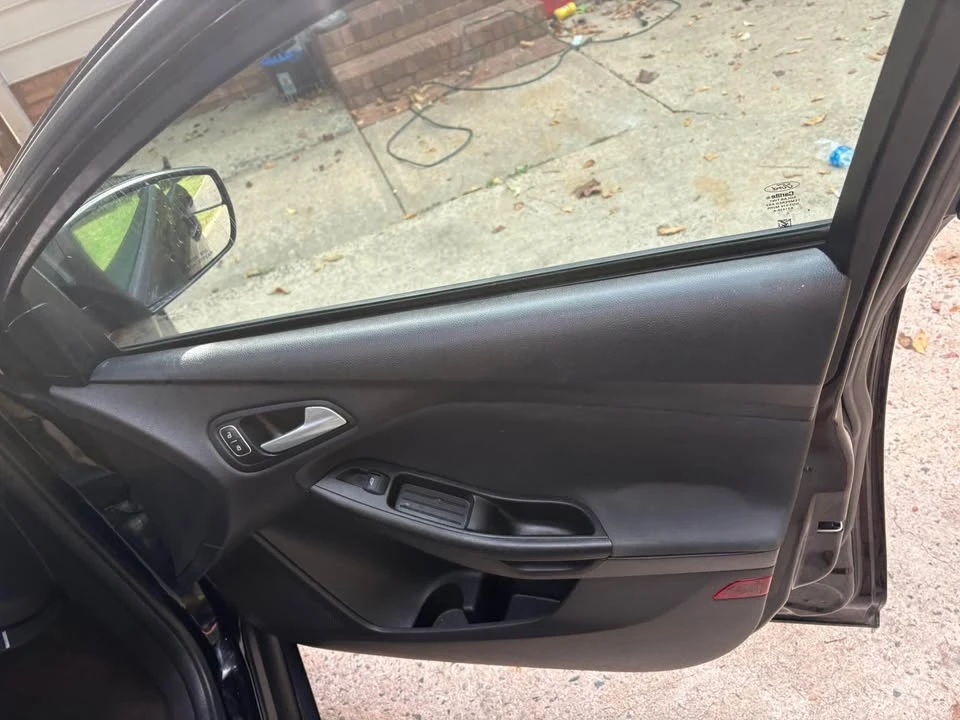 2018 Ford Focus 3rd Gen - Image 6 of 9