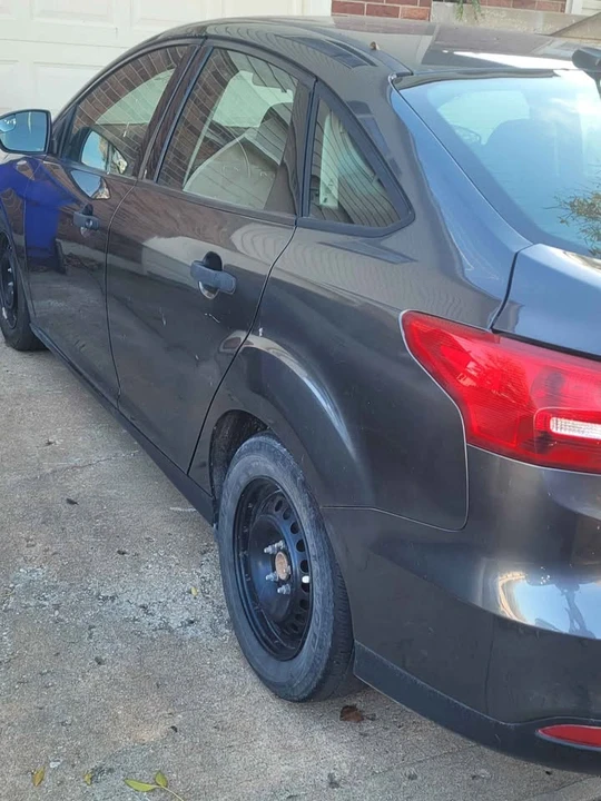 2018 Ford Focus 3rd Gen - Image 2 of 3