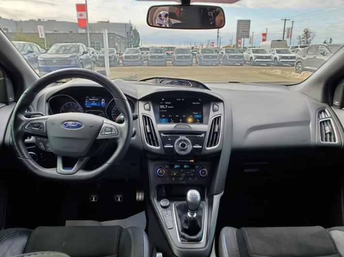2018 Ford Focus RS 3rd Gen - Image 11 of 18
