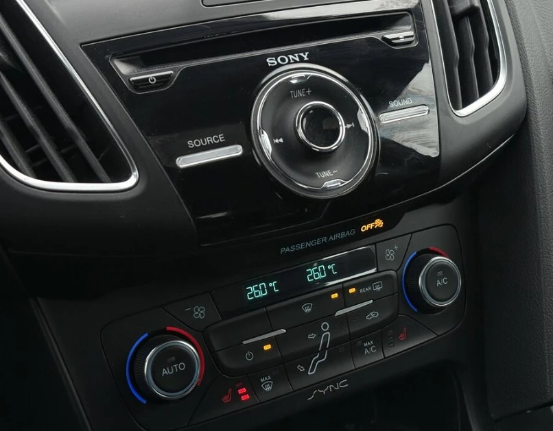 2018 Ford Focus RS 3rd Gen - Image 12 of 15