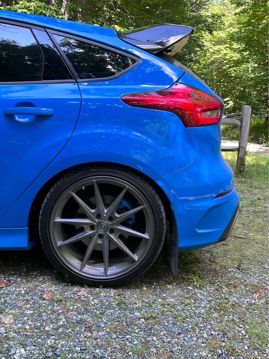 2018 Ford Focus RS 3rd Gen - Image 2 of 3