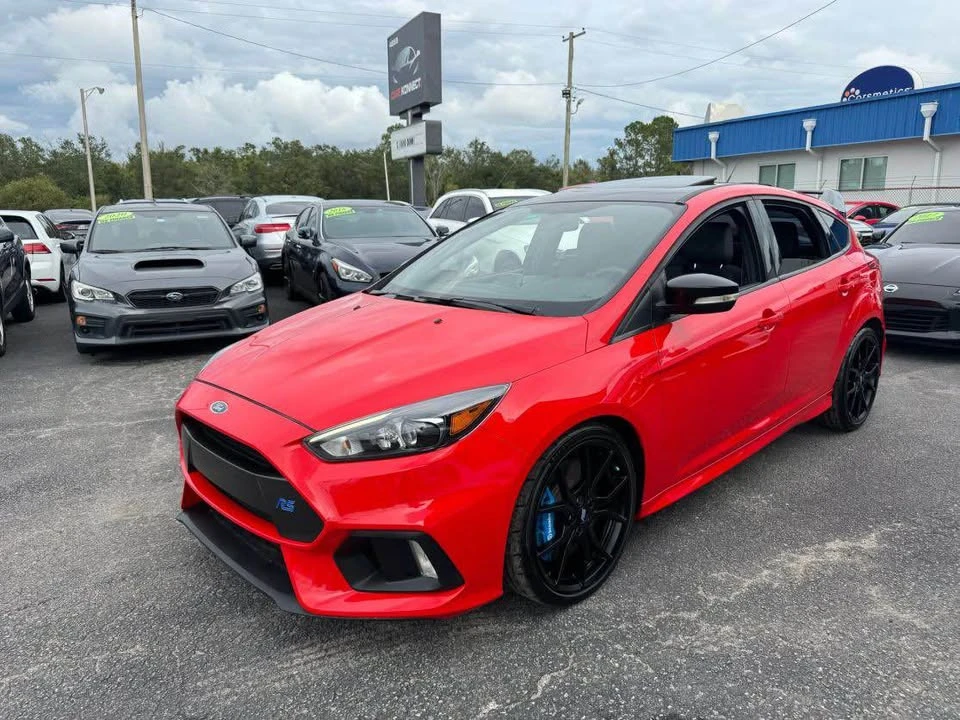 2018 Ford Focus RS 3rd Gen - Image 2 of 15