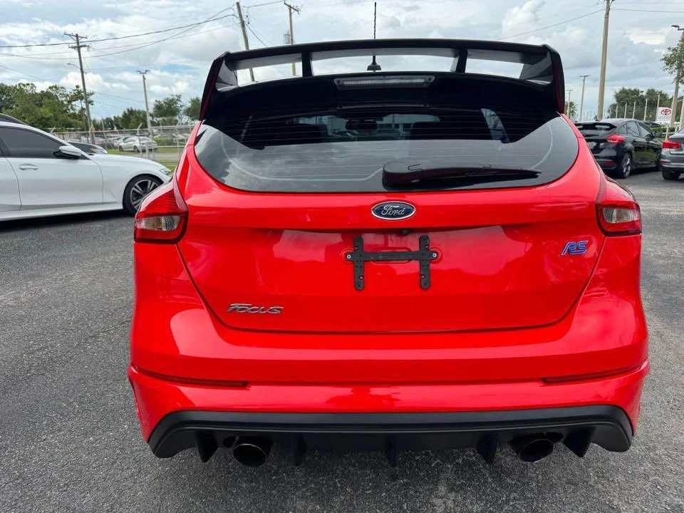 2018 Ford Focus RS 3rd Gen - Image 10 of 15