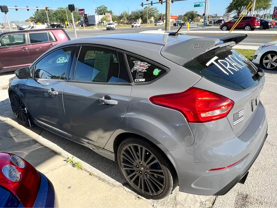 2018 Ford Focus RS 3rd Gen - Image 9 of 9