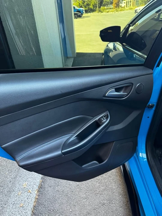 2018 Ford Focus RS 3rd Gen - Image 9 of 11
