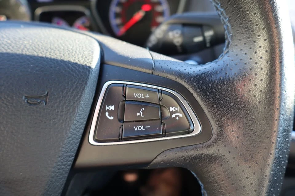 2018 Ford Focus RS 3rd Gen - Image 17 of 20