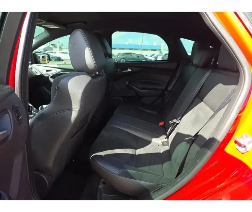 2018 Ford Focus RS 3rd Gen - Image 13 of 16