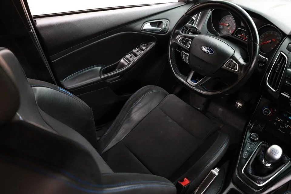 2018 Ford Focus RS 3rd Gen - Image 17 of 17