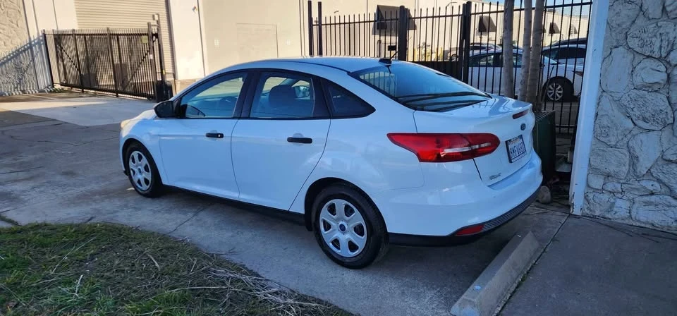 2018 Ford Focus 3rd Gen - Image 2 of 11