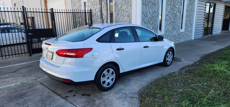 2018 Ford Focus 3rd Gen - Image 3 of 11