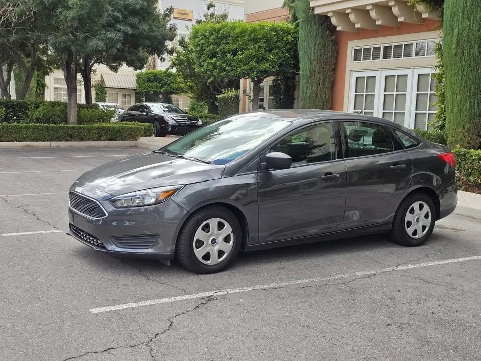 2018 Ford Focus 3rd Gen - Image 2 of 15