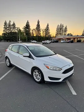 2018 Ford Focus SE Hatchback