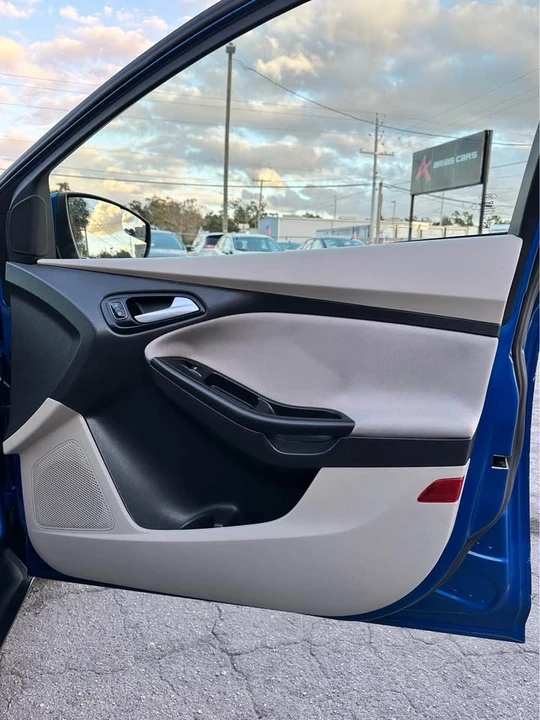 2018 Ford Focus 3rd Gen - Image 8 of 17