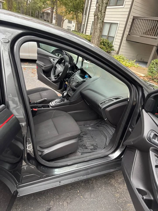 2018 Ford Focus 3rd Gen - Image 5 of 10