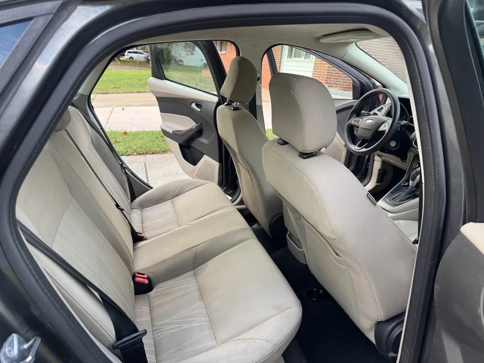 2018 Ford Focus 3rd Gen - Image 9 of 10