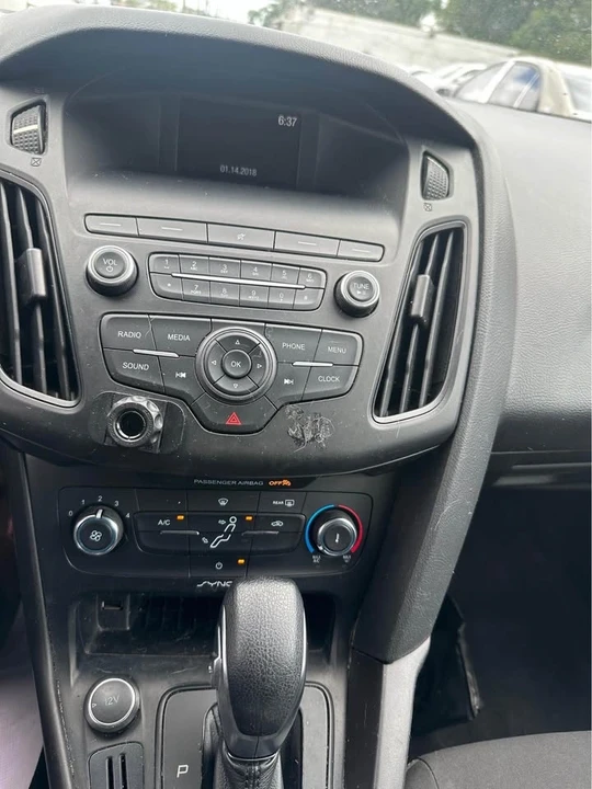 2018 Ford Focus 3rd Gen - Image 11 of 15